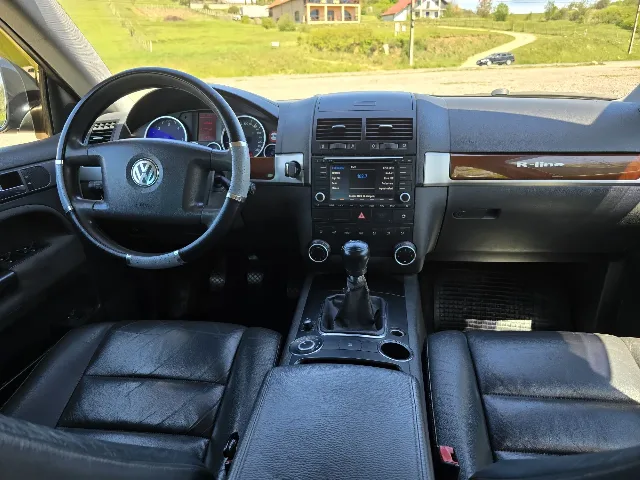 Touareg 2.5  2009 – fotografia 8 din 8