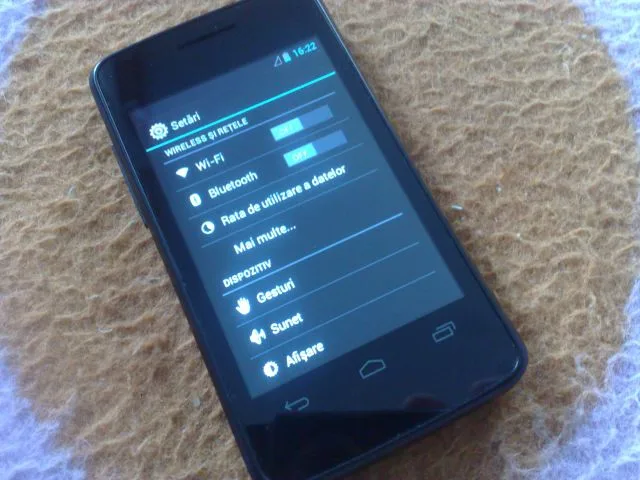 Vodafone Smart Mini II v875 – fotografia 2 din 7