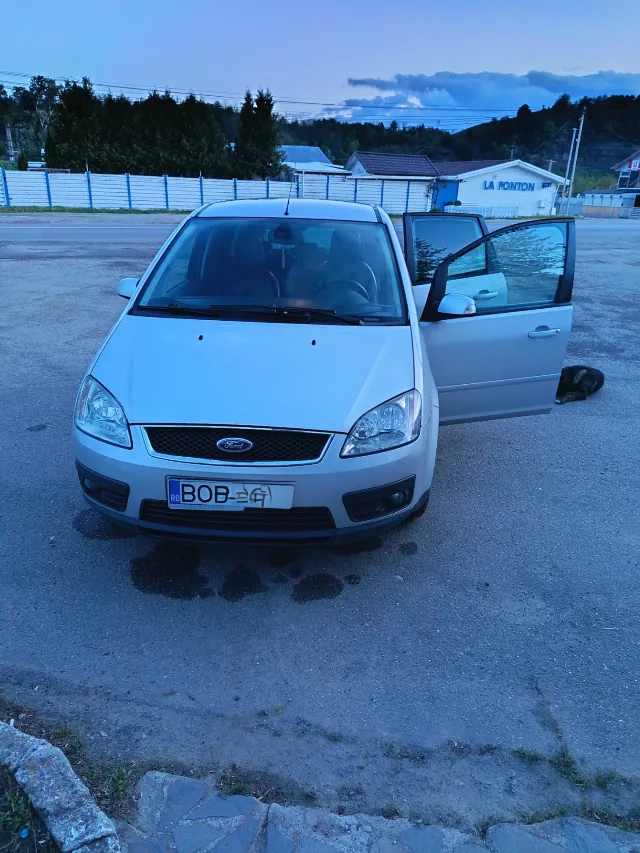 Vând Ford c- max – Comanesti, Bacău