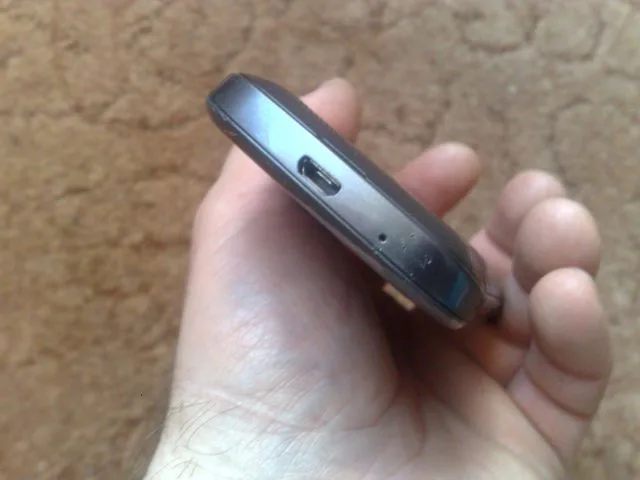 Samsung Galaxy Gio GT-S5660 – fotografia 6 din 8