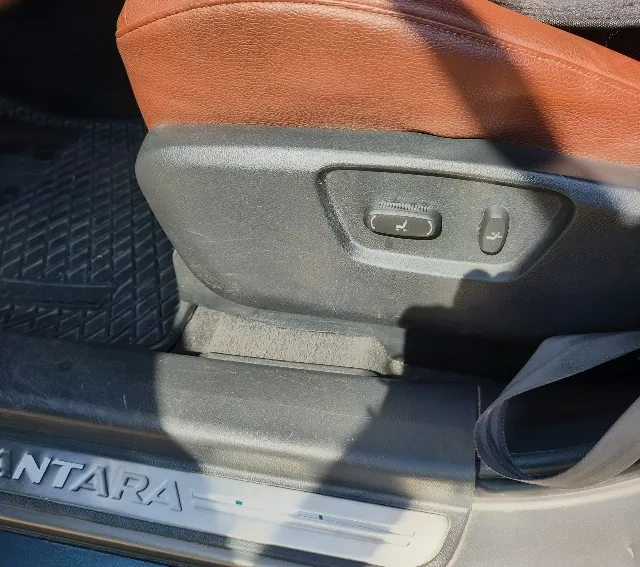vând sau schimb Opel Antara – fotografia 5 din 8