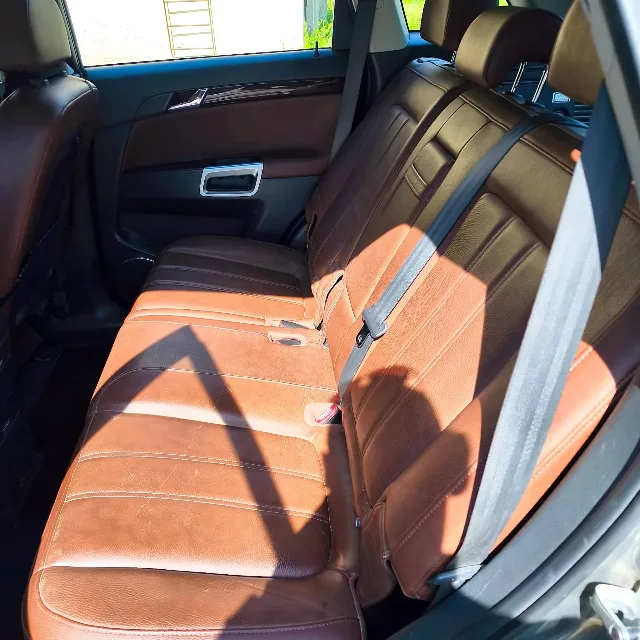 vând sau schimb Opel Antara – fotografia 7 din 8