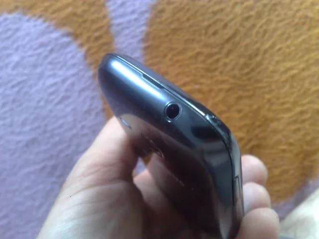 Samsung Galaxy Young GT-S6310 – fotografia 3 din 6