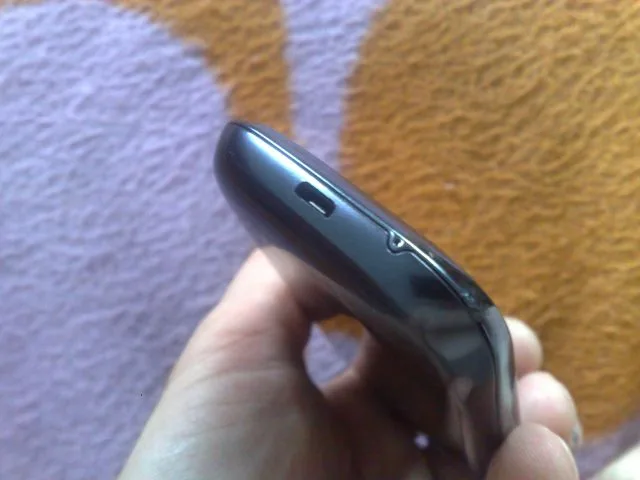 Samsung Galaxy Young GT-S6310 – fotografia 4 din 6