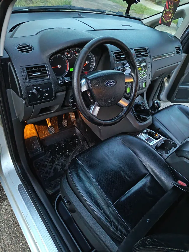 Vând Ford c- max – fotografia 5 din 8