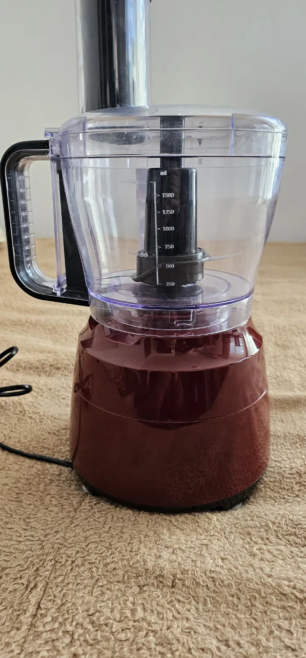 Blender cu storcator marca Russell Hobbs – fotografia 3 din 5