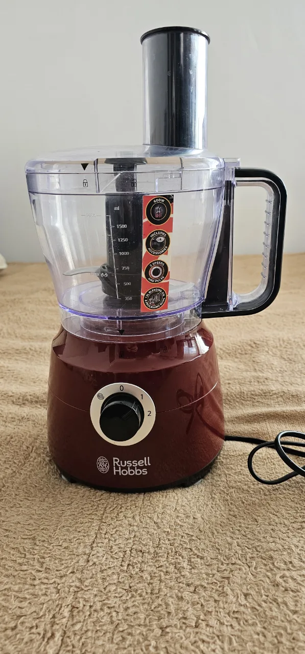 Blender cu storcator marca Russell Hobbs – fotografia 2 din 5