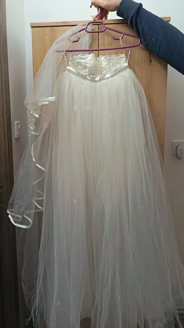 Rochie de mireasa – fotografia 6 din 8