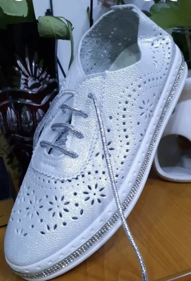 Pantofi sport-eleganți, nou – fotografia 5 din 8