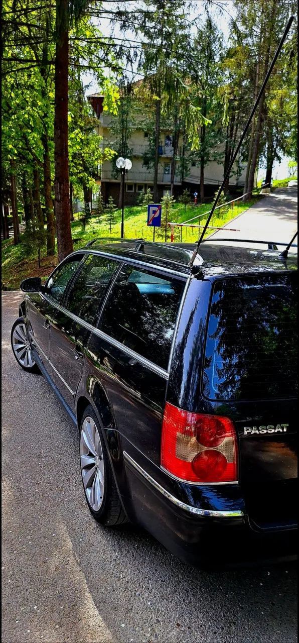 Passat b5,5 Hightline 2005,1,9 TDI – fotografia 6 din 8
