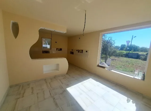 Casă de vânzare – Ineu, Arad
