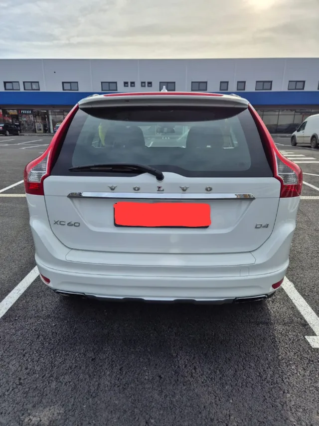 Volvo xc 60 euro 6 181cp diesel – fotografia 5 din 8