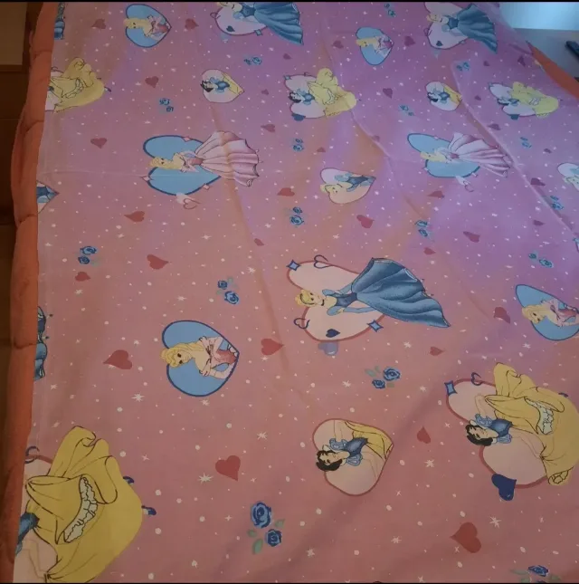 Set complet (lenjerie,pilota si 2 perne) pat copii Disney Prințese (Bumbac 100% comandă) + Pilotă + 2 Perne, folosit – fotografia 5 din 7