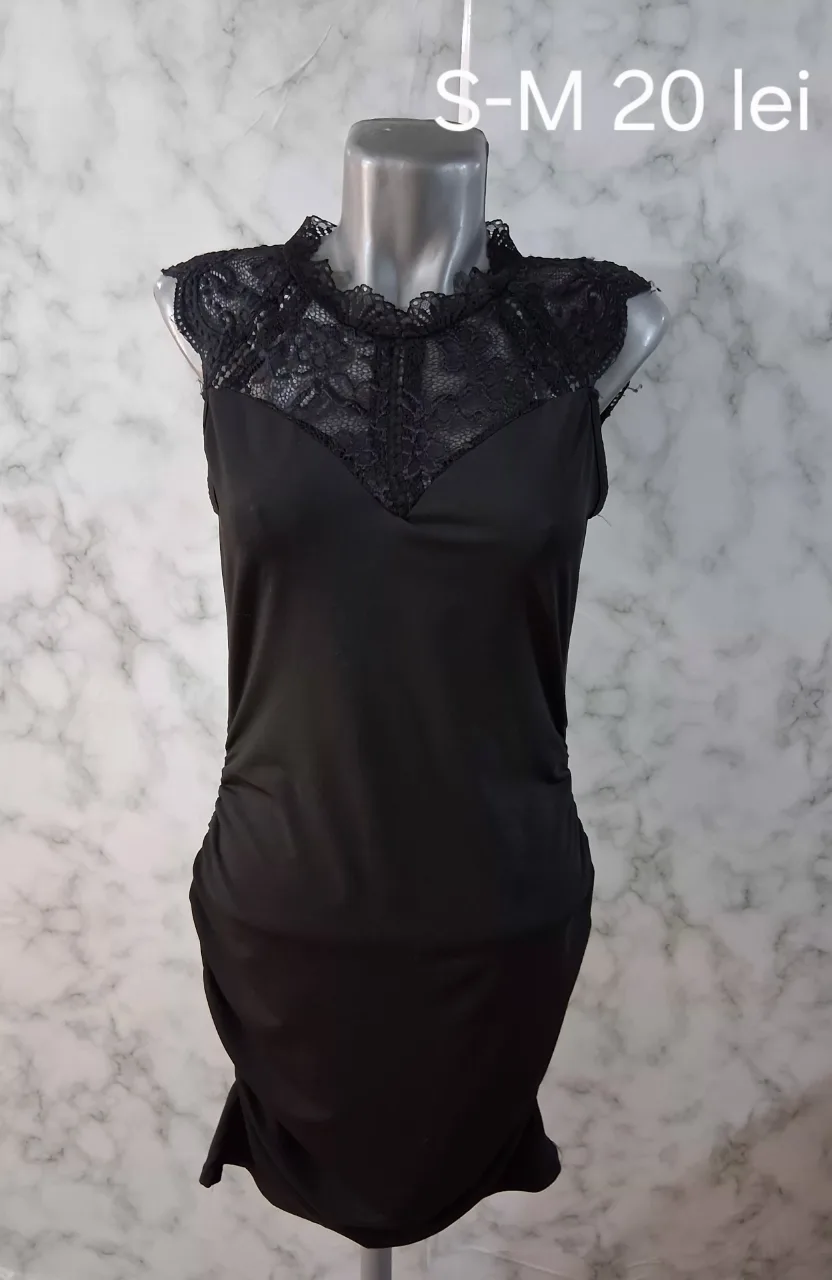 Rochițe vară Mărimea S – fotografia 1 din 5