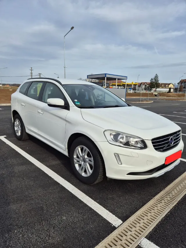 Volvo xc 60 euro 6 181cp diesel – fotografia 3 din 8