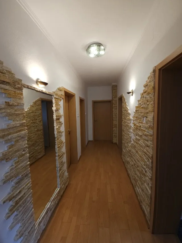 Proprietar închiriez la casa apartament cu trei camere pentru locuit/birouri, 100 mp – fotografia 4 din 8
