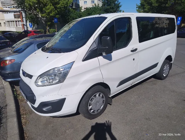 Ford Transit Custom 8+1 – fotografia 2 din 4