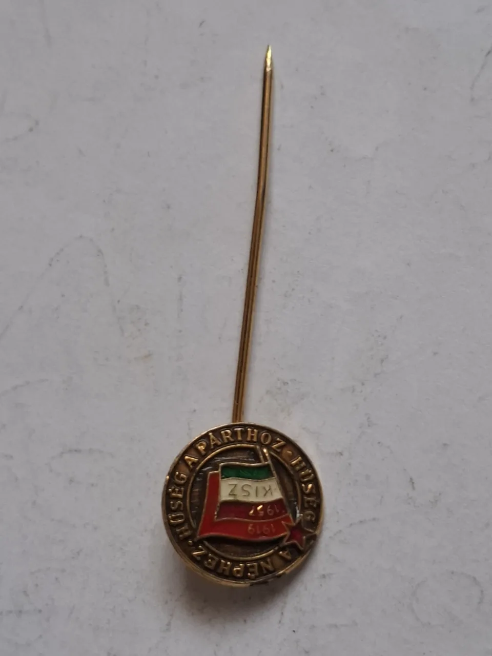 insigna ungaria – fotografia 1 din 2