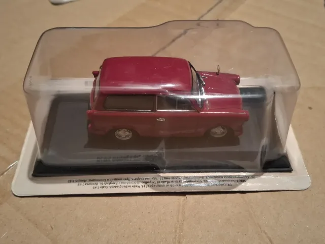 macheta trabant p50 – fotografia 3 din 3