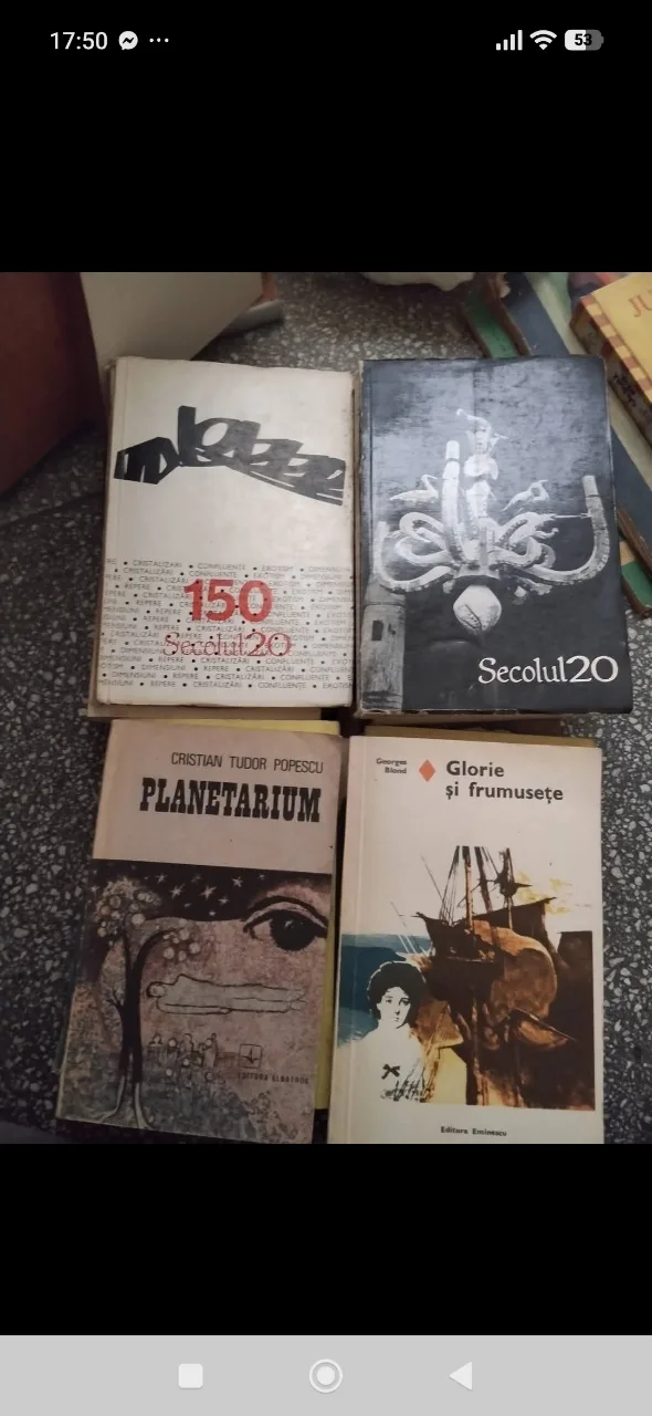 Cărți vechi de vânzare – fotografia 3 din 8