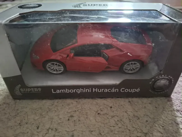 macheta lamborghini huracan coupe – fotografia 2 din 2