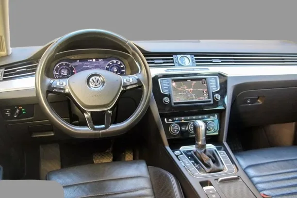 Vând Passat b8 Highline – fotografia 5 din 8
