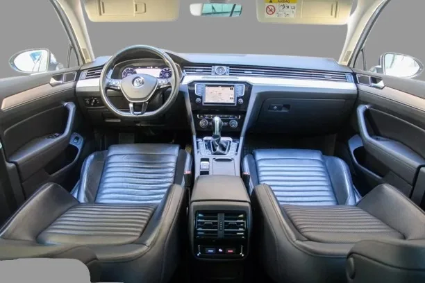 Vând Passat b8 Highline – fotografia 4 din 8
