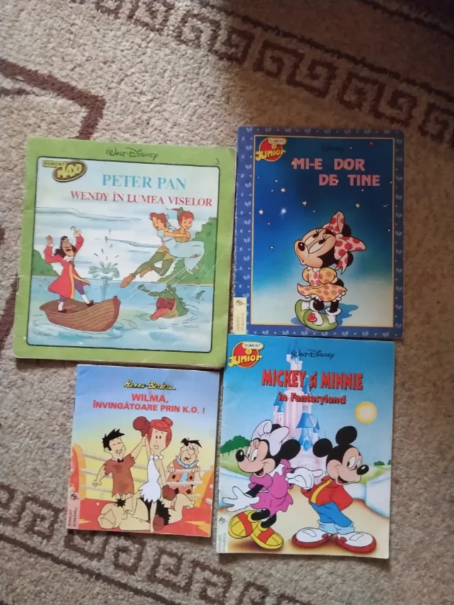 Reviste Mickey Mouse, Asterix – fotografia 6 din 8