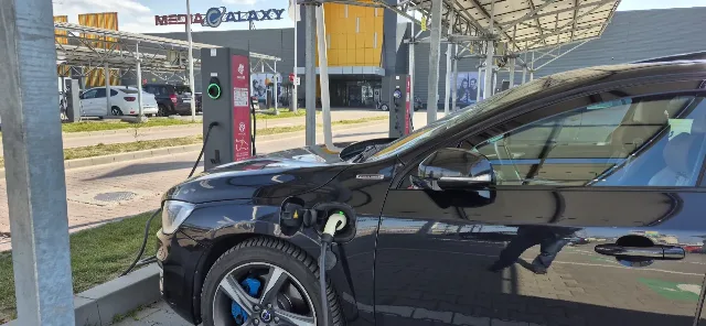 Volvo V60 D6 Plug-in-Hybrid. 288C.P. – fotografia 4 din 8