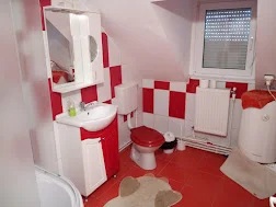 Casă de locuit cu spații de închiriat în scop turistic – fotografia 1 din 8