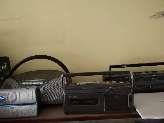 Radio casetofon Sony portabil – fotografia 8 din 8
