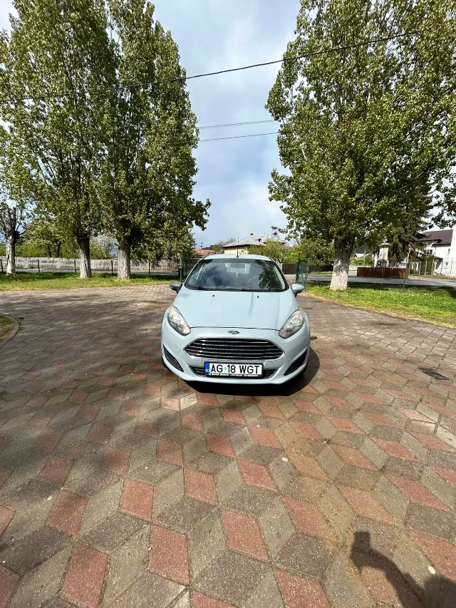 Ford Fiesta 1.5 TDCI – fotografia 3 din 6