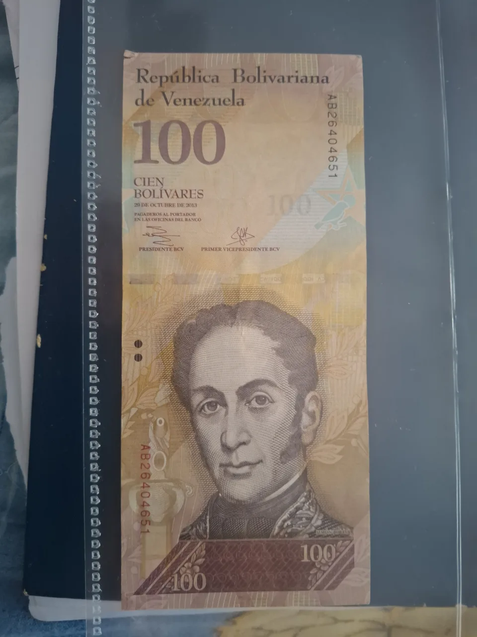 100 bolivares 2013 – Craiova, Dolj