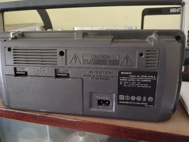 Radio casetofon Sony portabil – fotografia 5 din 8