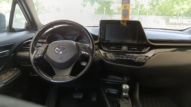 Toyota C-HR  Unic proprietar pe RO – fotografia 3 din 8