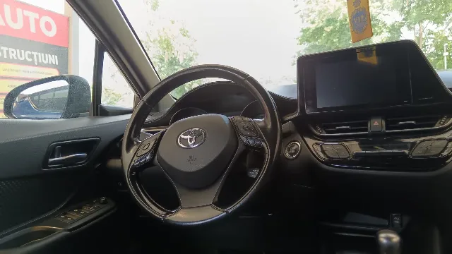 Toyota C-HR  Unic proprietar pe RO – fotografia 4 din 8