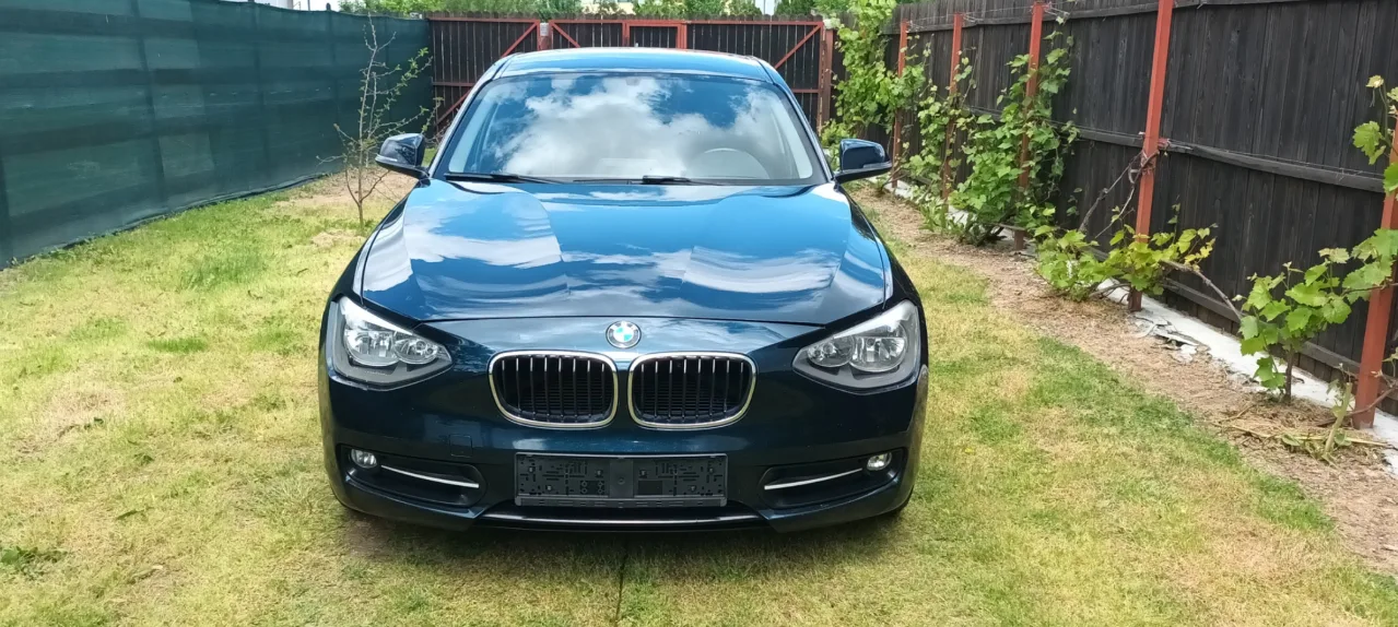 Bmw seria 1 Fab 2012 Motor 1,6 Benzină Euro 5 Navigație – fotografia 1 din 8