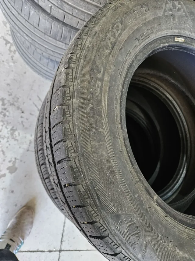 Cauciucuri 225/65/R16c – fotografia 3 din 3