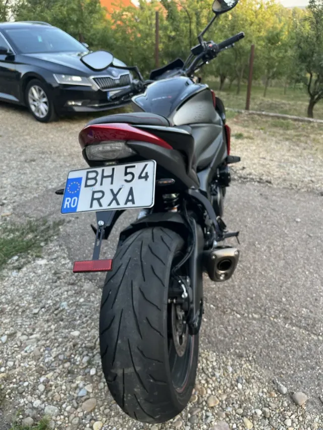 Suzuki GSX S1000 – fotografia 6 din 8