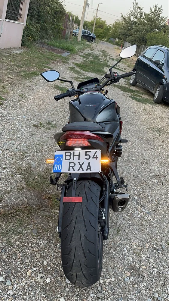 Suzuki GSX S1000 – fotografia 7 din 8