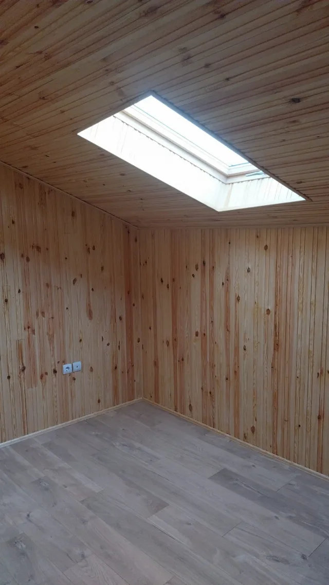 Casa din cărămidă – fotografia 4 din 8
