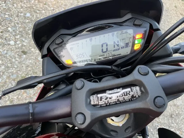 Suzuki GSX S1000 – fotografia 8 din 8