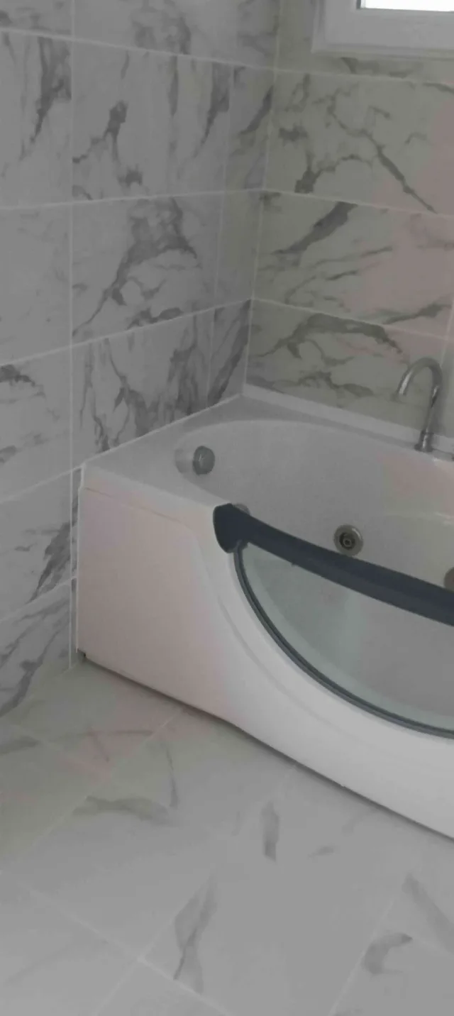 Casa din cărămidă – fotografia 7 din 8