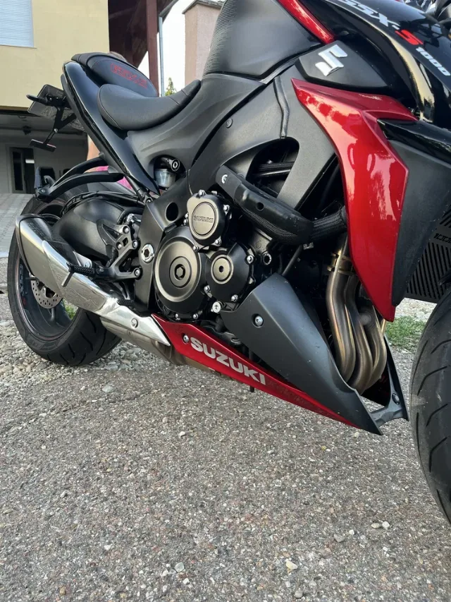 Suzuki GSX S1000 – fotografia 4 din 8