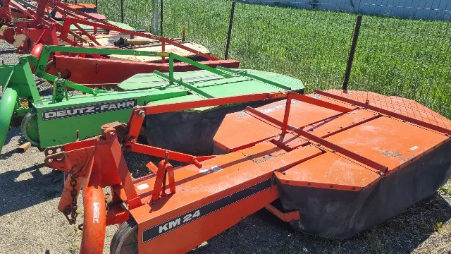 Cositoare Deutz Fahr km 22 , 24 – fotografia 4 din 8