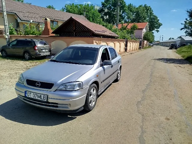 Opel Astra G,, Acte la zi – fotografia 3 din 8