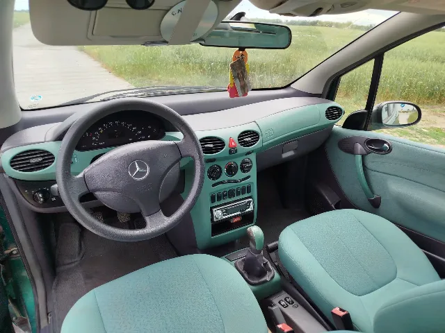Mercedes A class,, Acte la zi – fotografia 7 din 8