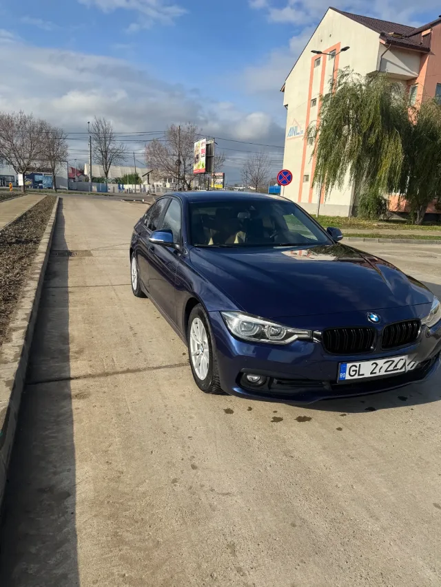 Proprietar vând BMW 320d efficient dynamics – fotografia 3 din 8