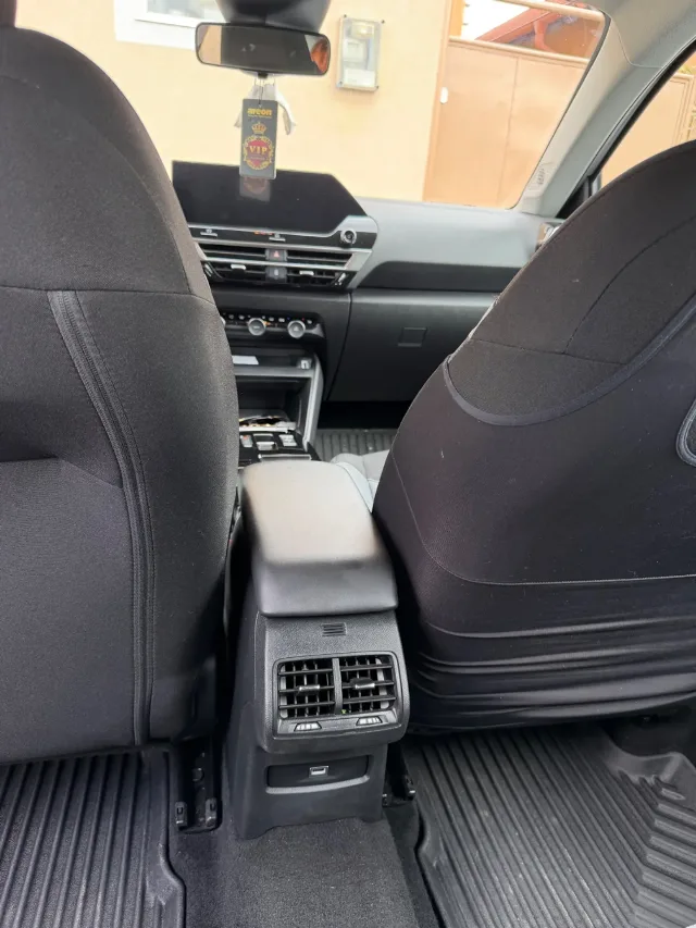 Vand Citroen C4 an 2022 – fotografia 4 din 5