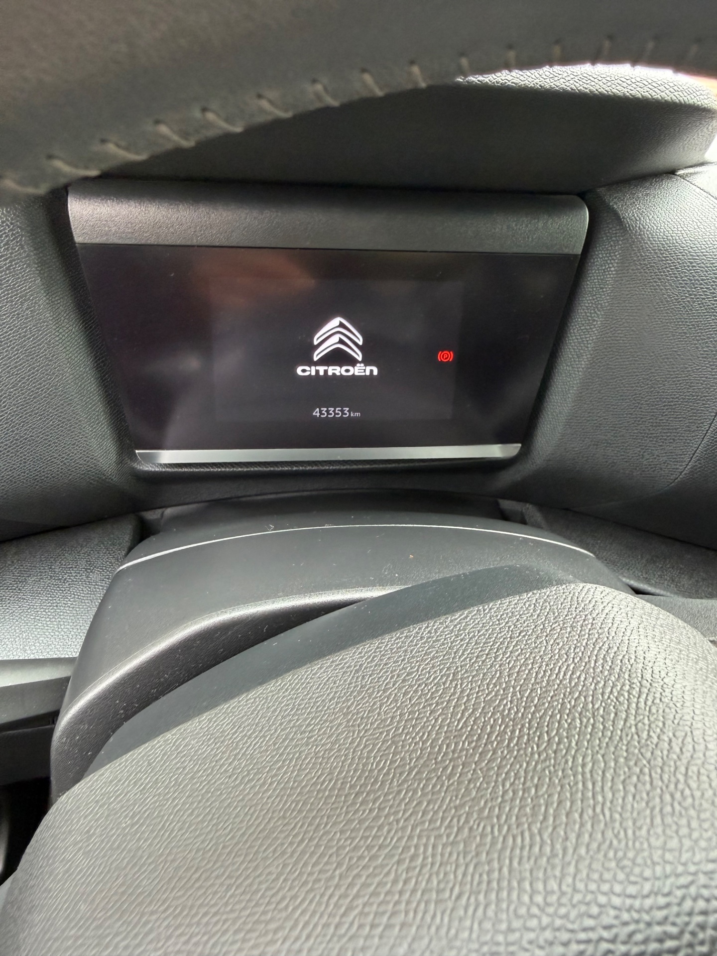 Vand Citroen C4 an 2022 – fotografia 5 din 5